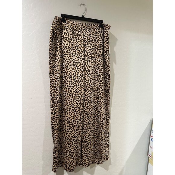 A New Day Women's Mid-Rise Wide Leg Satin Pull-on Animal Print Pants Size XL NWT - Picture 2 of 8